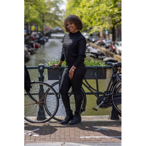 Sabrina.03