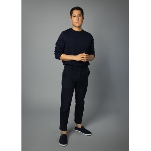 Full body shot