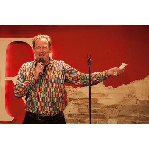 MC presentator in Toomler van StandUpInspiration
