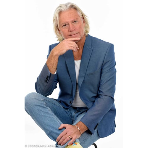 Piet Bood - Zittende