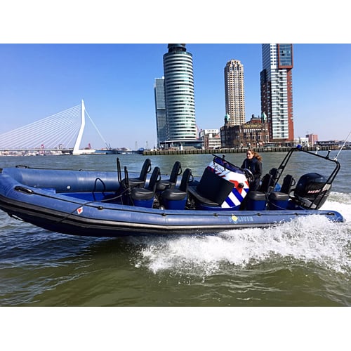 Foto van RIB-boot opnames ‘als de dijken breken’