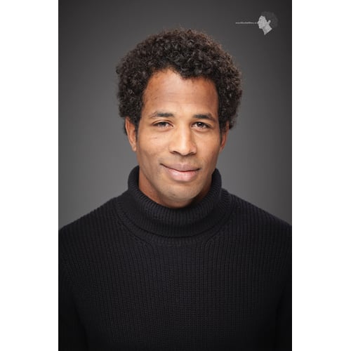 Model Photo 