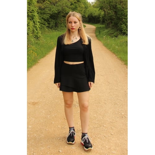 Full-length Photo 