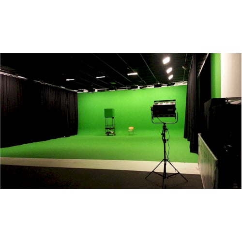 Grrenscreen limbo studio