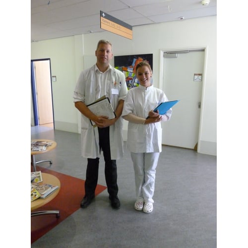 Figuratie als dokter voor de serie `Dokters` van NET5