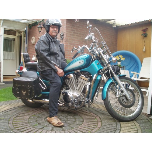 Henk op de motor 2