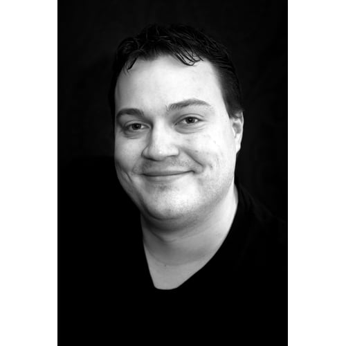 Headshot 1 black-white