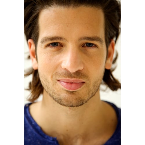 headshot