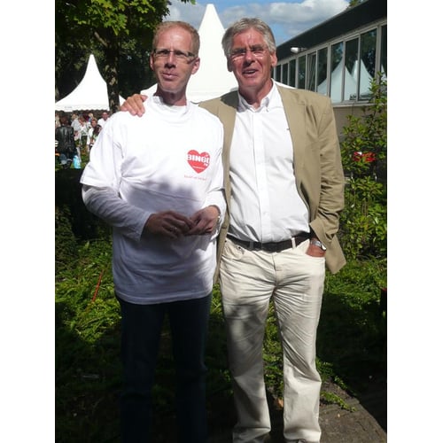 Richard met acteur Akkie