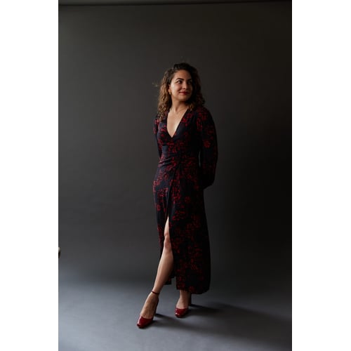 Full body Yara Khalil