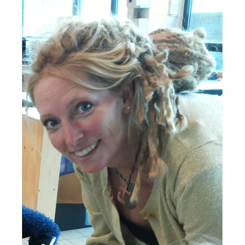 Cynthia blond haar