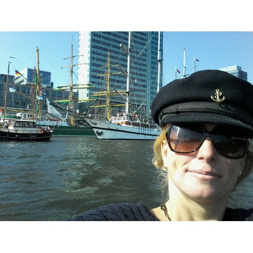 Cynthia schipper