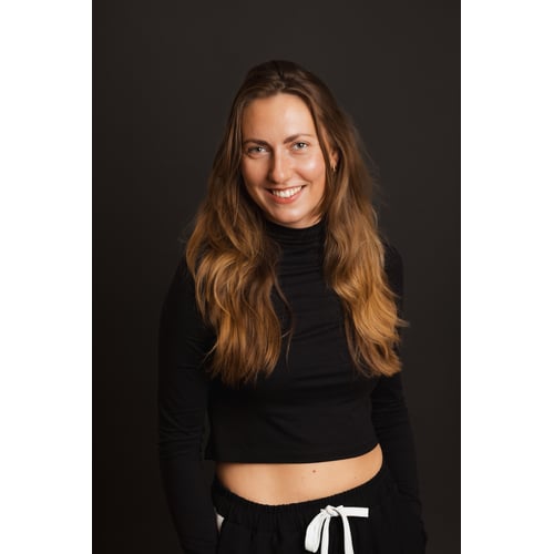 Asja Stam - Medium