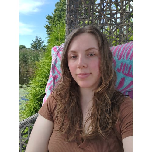 No Makeup - Natural Lighting