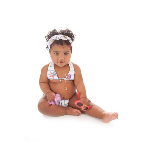diva in bikini