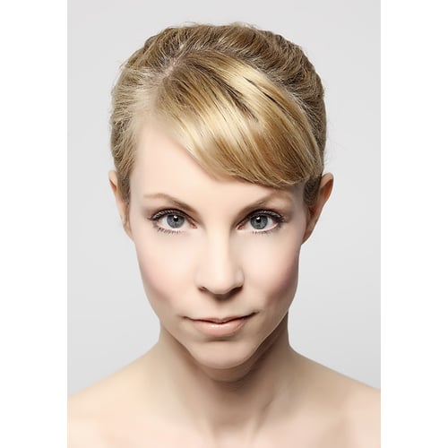 Claudia van Veen