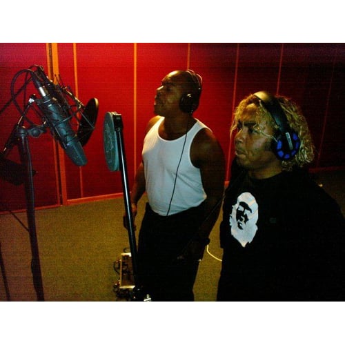 in zangstudio met Joseph Bowie (VS) tijdens opname Vals Plat