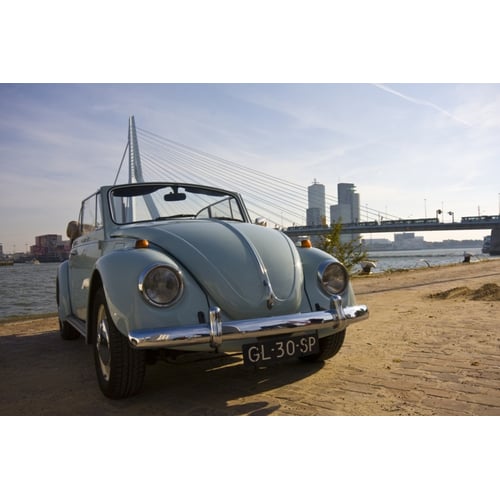 Volkswagen Kever cabriolet - diamantblauw - beige kap - zwart interieur