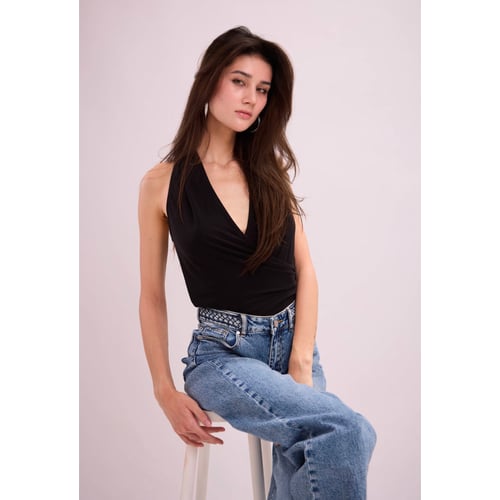 Full Body Shot