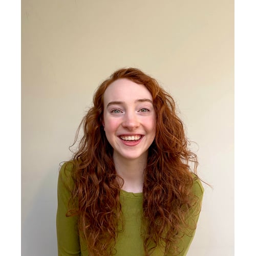Headshot Marthe van Mosselveld