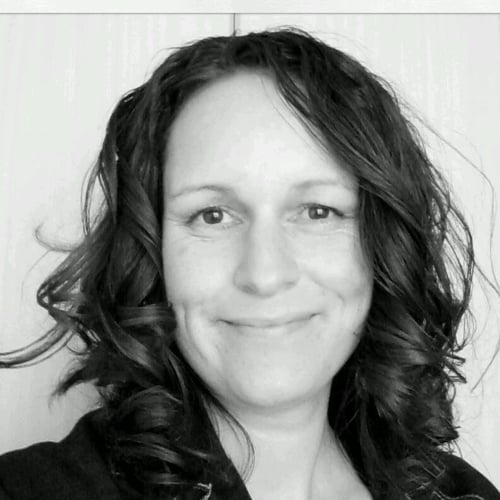 Met gestylde haren