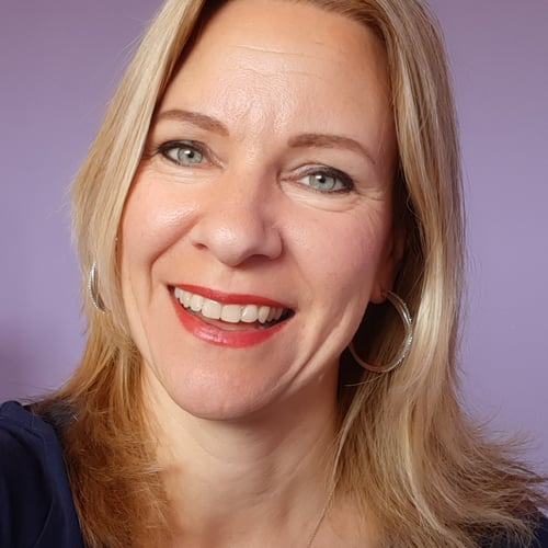 Renate van Laarhoven