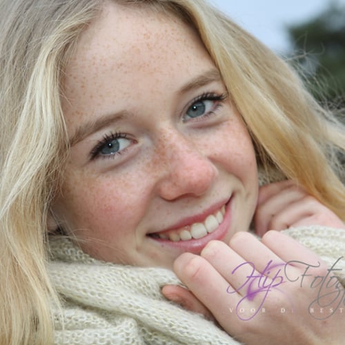Zoe Knops