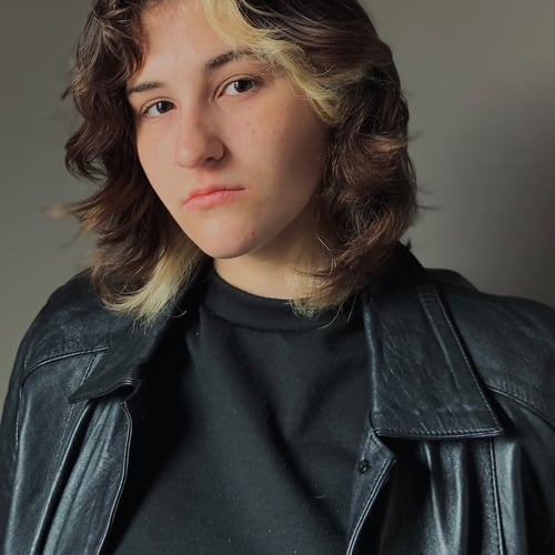 Lee