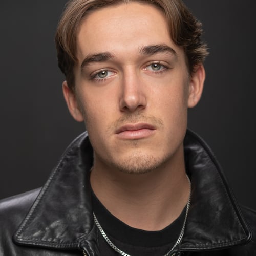 Zachary alexander Hart