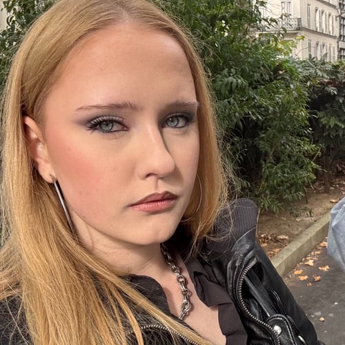 Angel Smits