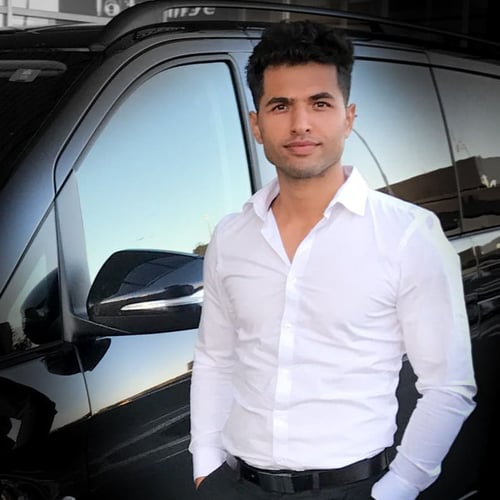 Ilias Ahadi