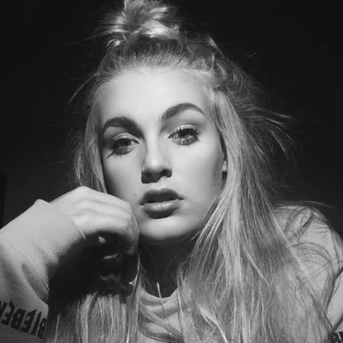 Joan