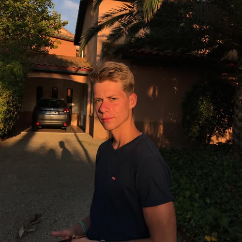 Hidde