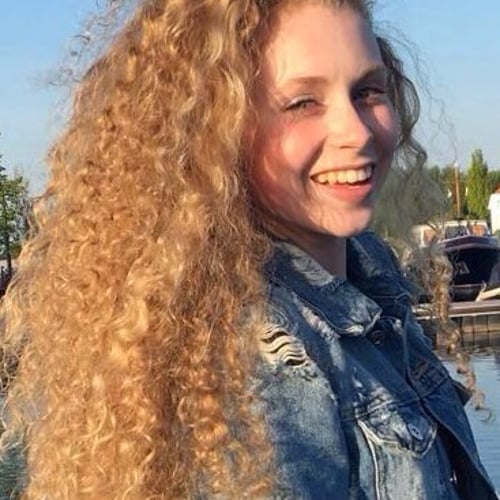 Geneviève van der Does