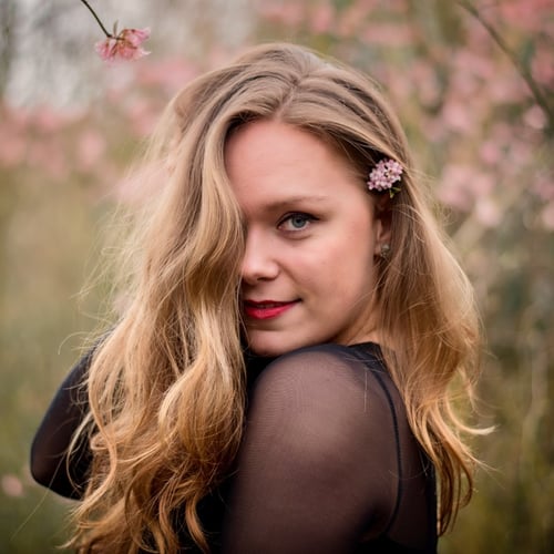 Lola van Leeuwen