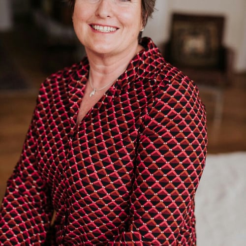 Sylvia Vogel