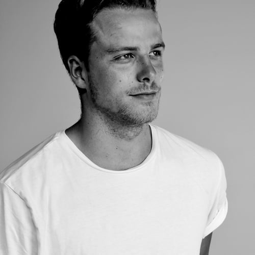 Lee Willoughby