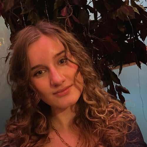 Carmen van der Poel