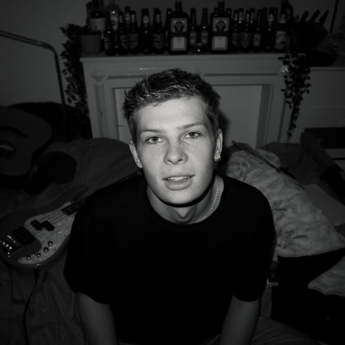Hidde