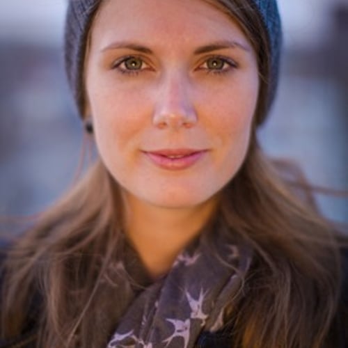 Laura Bell