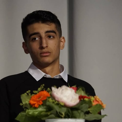 Arwin Akhavin