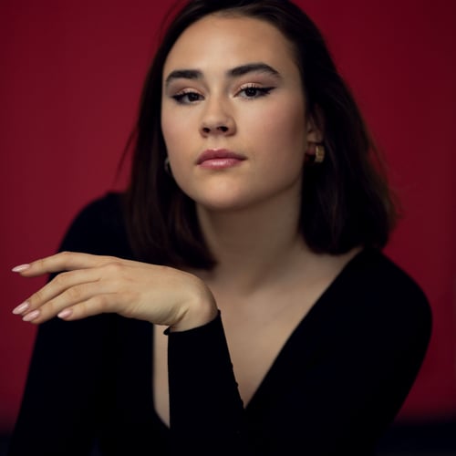 Jeanne Opheikens