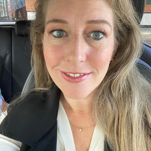 Jackie van Gils
