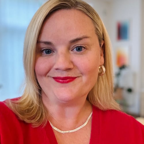 Tara anne MacKinnon