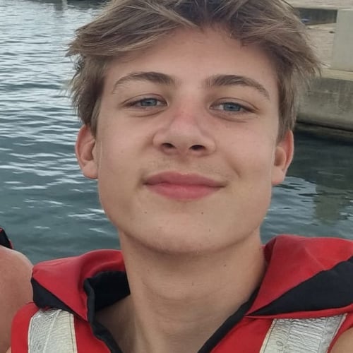 Tom