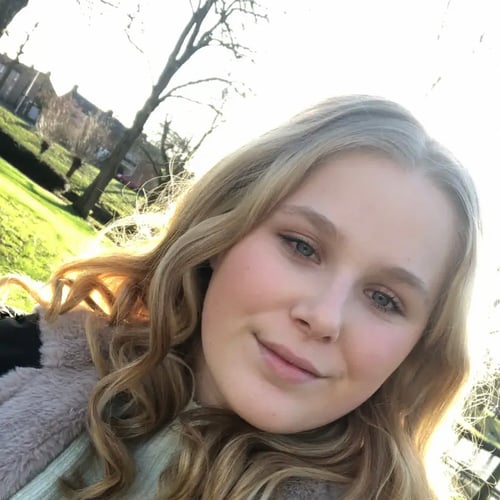 Chloë