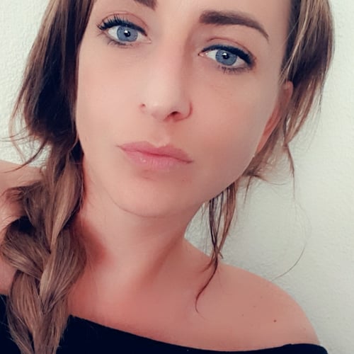 Suzanne