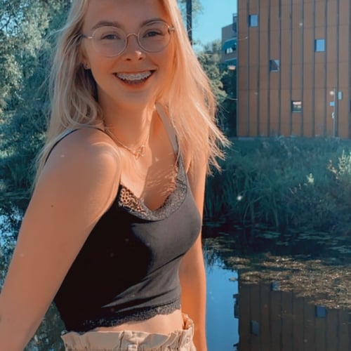 Xanne Tess