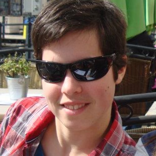 Zoë Van De Voorde