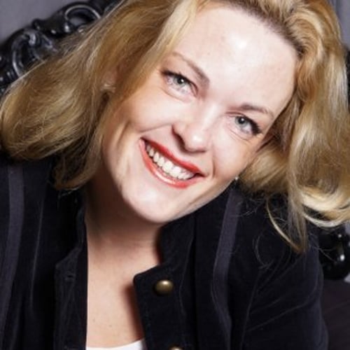 Marianne Altelaar